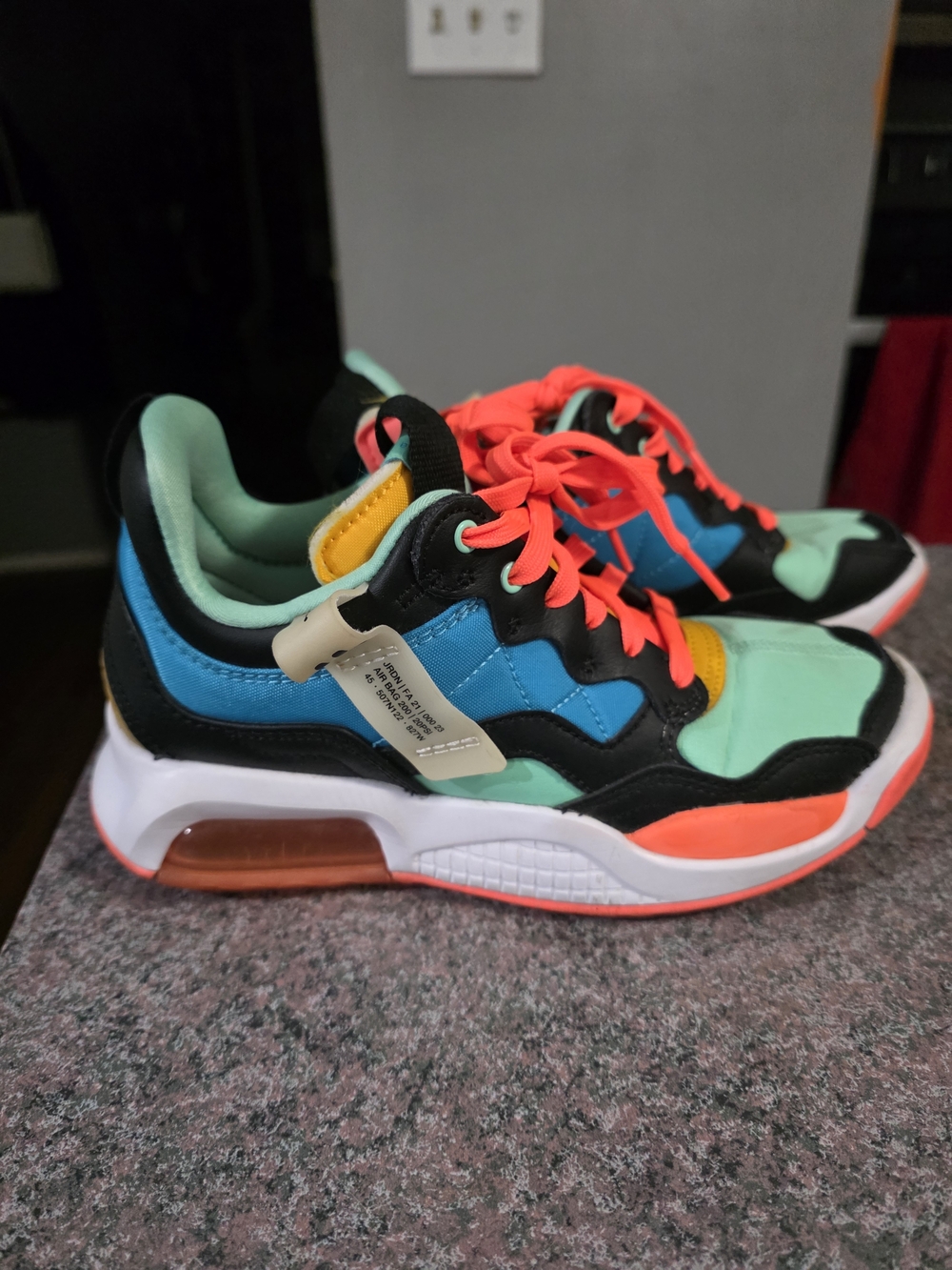 Nike Women's Multicolor Mint Blue Coral Athletic Sneakers
